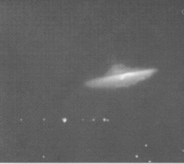 imagem UFO 68_19.JPG (53782 bytes)